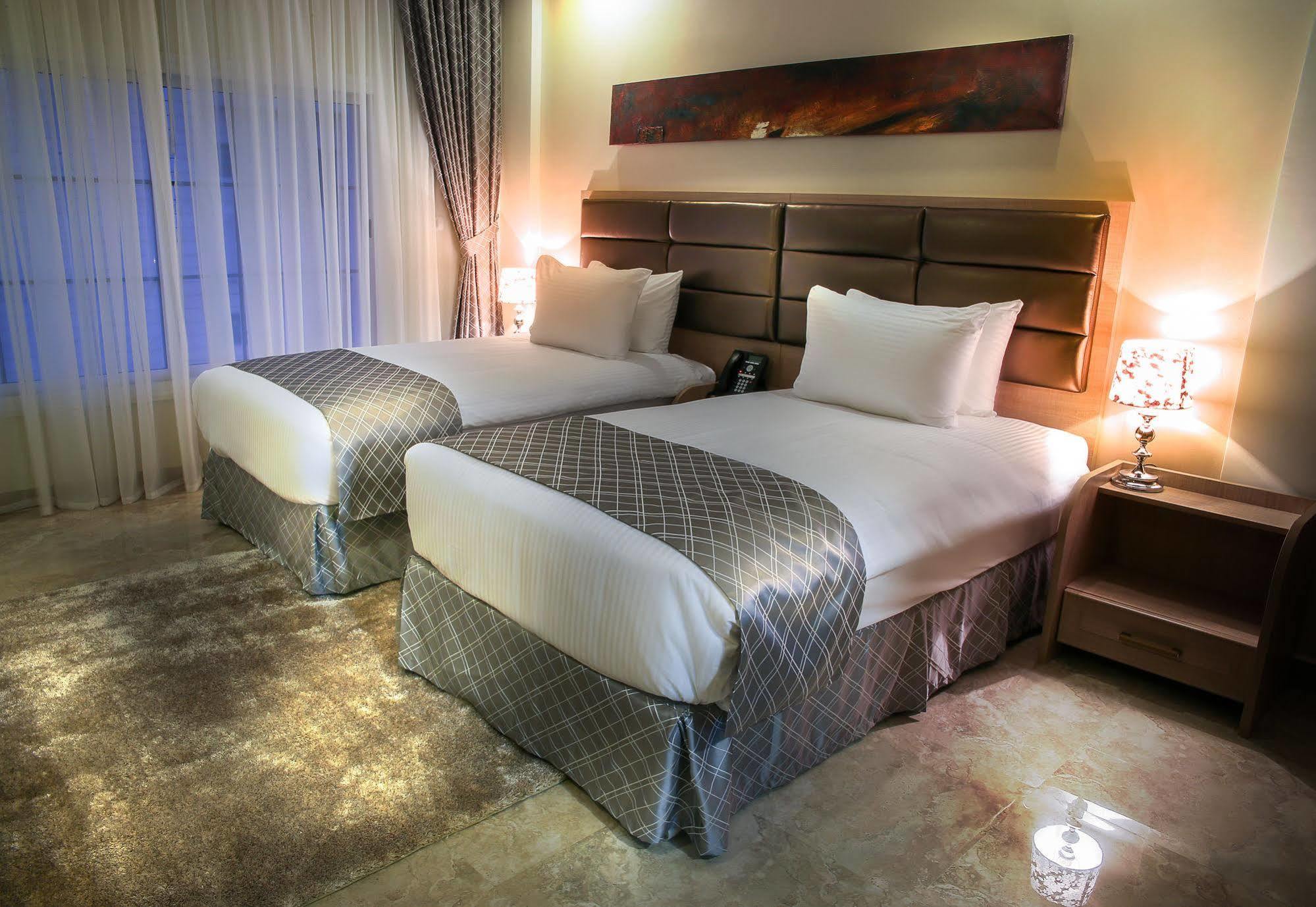Adams Hotel Kuvait Kültér fotó